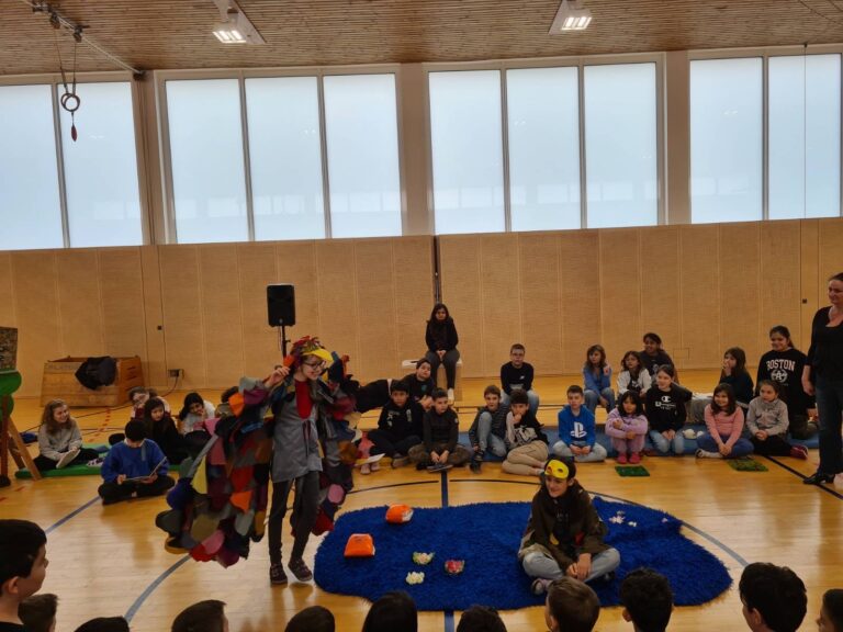 Theaterbesuch in der Schule!